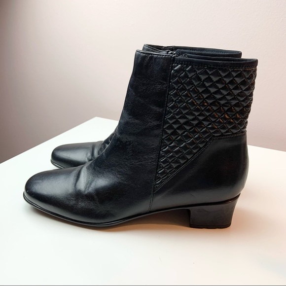 Sesto Meucci Quilted Narrow Leather Booties - Picture 4 of 7
